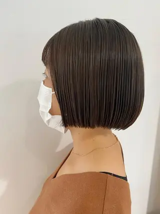 ショート カラー 鈴木弥月/大人ボブ× 透明感カラーのヘアスタイル