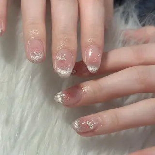 ネイル LAVISH nanamiのネイルデザイン