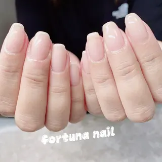 ネイル Nail •Head スパFortunaのネイルデザイン
