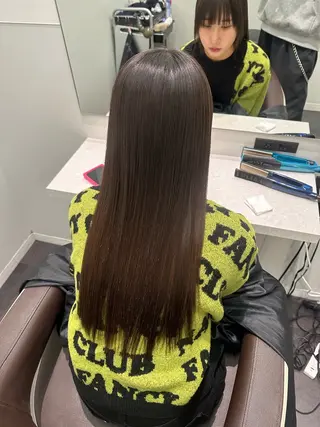 セミロング Wisteria所属・美髪特化✨ 伊織✨縮毛矯正✨のヘアスタイル