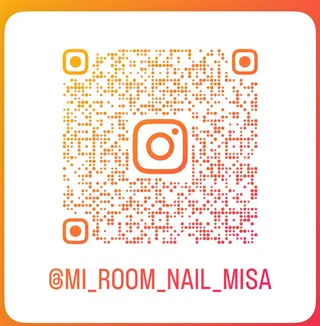 ネイル Mi-roomネイル 耳ツボジュエリーのネイルデザイン