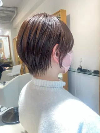 ショート カラー 安永 涼のヘアスタイル