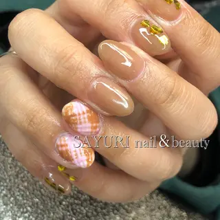 ネイル さゆりネイル&ビューティーサロン所属・古屋 早友里のネイルデザイン