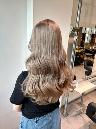 セミロング カラー ヘアアレンジ トレンドモテカラー 🩷色落ちまで可愛くのヘアスタイル