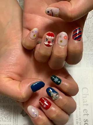 ネイル 大崎 奈々のネイルデザイン