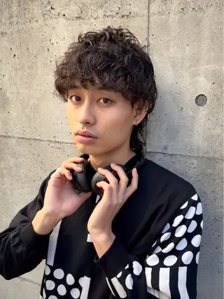 ショート パーマ メンズ 林 美佑のヘアスタイル