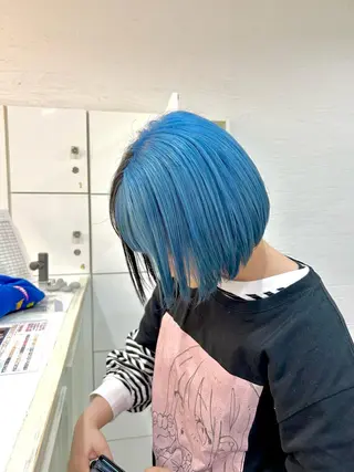 ショート カラー inq sakae所属・りん🌷︎名古屋 ブリーチカラーのヘアスタイル