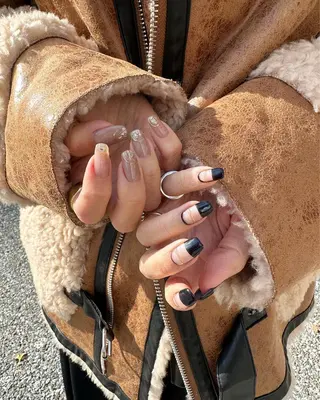 ネイル kiii.__ ✴︎*のネイルデザイン