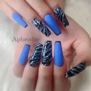 ネイル Aphrodite パラジェル認定サロンのネイルデザイン