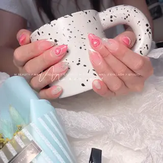 ネイル M🌷nail 長さだし専門店のネイルデザイン
