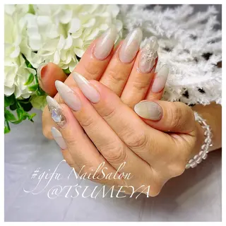 セミロング TSUMEYA KONのネイルデザイン