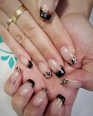 ネイル Y. Saoriのネイルデザイン