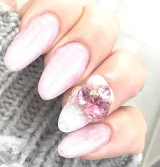 ネイル e.nail所属・和賀井 恵理のネイルデザイン