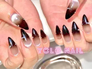 ネイル YOLONAIL心斎橋店所属・田本 和音のネイルデザイン