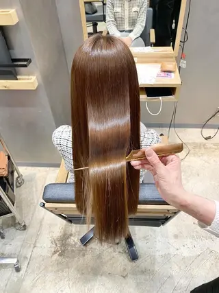 ロング 峠原 菜緒のヘアスタイル