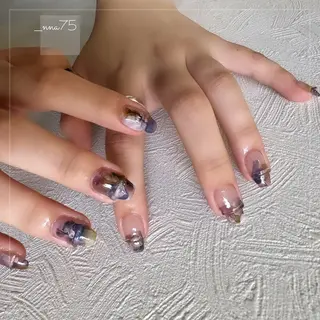 ネイル GRANDE OSU Anna 🧸💛のネイルデザイン