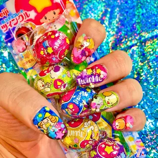 ネイル Amulet 齊藤のネイルデザイン