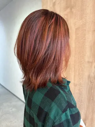 ミディアム カラー Bish Yanaのヘアスタイル