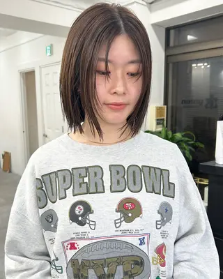 ミディアム カラー レイヤーボブ/ 艶カラー/サナ🌼のヘアスタイル