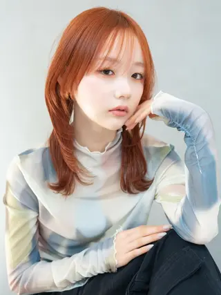 ミディアム EIGHT's札幌 AiRIのヘアスタイル