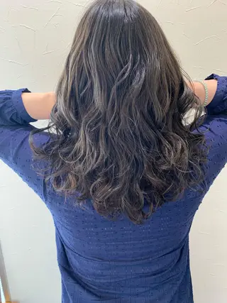 セミロング カラー 栗原 大輔のヘアスタイル