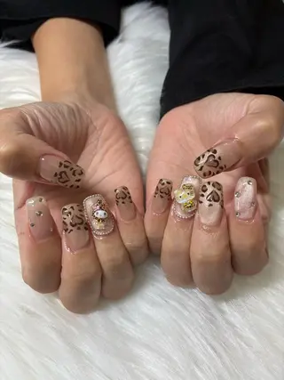 ネイル 西浦 早稀のネイルデザイン