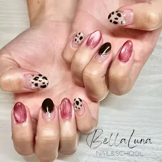 ネイル BellaLuna 山下のネイルデザイン