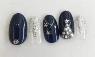 ネイル ゲン レイカのネイルデザイン