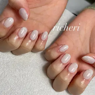 ミディアム ネイル richeri beautyのネイルデザイン