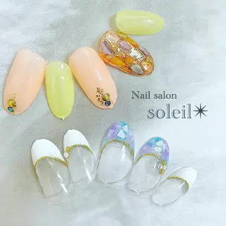 ネイル 粟津 美紀のネイルデザイン