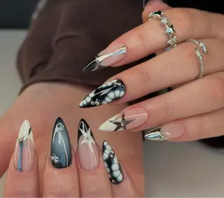 ネイル Nie Nail Shinokuboのネイルデザイン