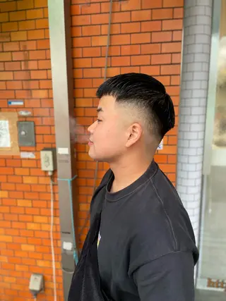 メンズ TOMO所属・松坂 祐斗のヘアスタイル