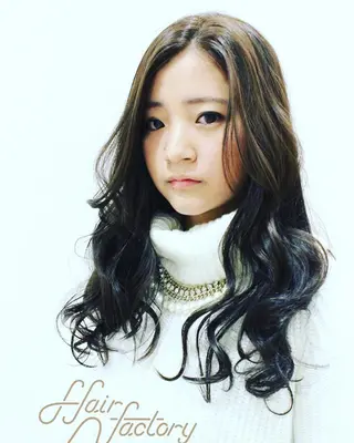 セミロング 所渉/韓国レイヤー /ウルフカットのヘアスタイル