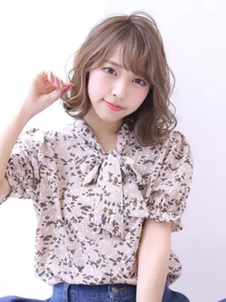 ミディアム オーロ 中島のヘアスタイル