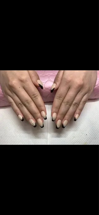 ネイル しょう えんきんのネイルデザイン