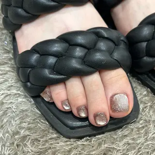 ネイル cutill 城南店 ヒナのネイルデザイン