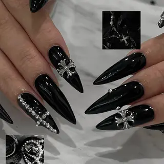 ネイル MISA/ VEUNS BELTのネイルデザイン