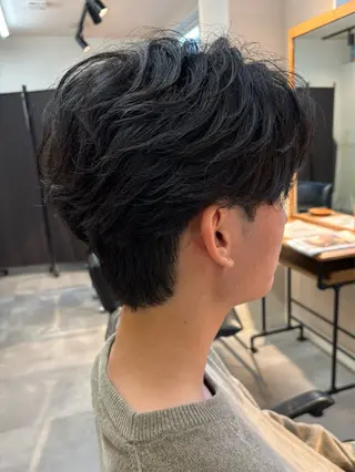 パーマ メンズ フェザーパーマ/韓国 /メンズカット/保立のヘアスタイル