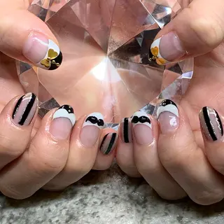 ネイル RuxuryNail ／RiAnnaのネイルデザイン