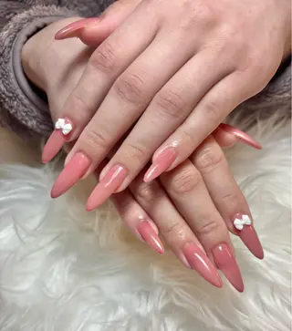 ネイル hairsBERRY 久留米店所属・BERRY  久留米 Ayakaのネイルデザイン