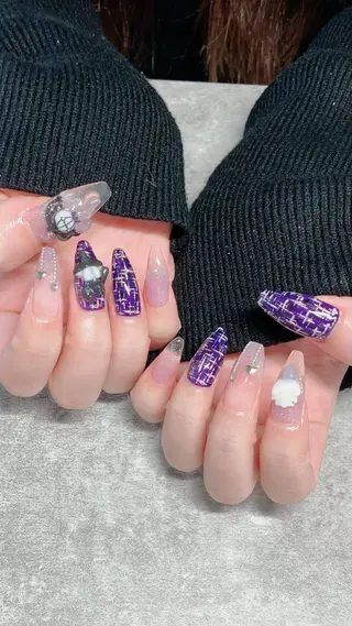 ネイル haleyume所属・shino🌟 痛ネイルのネイルデザイン