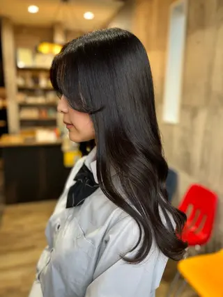 ロング Welila by haku所属・Yuuki ウェリラバイハクのヘアスタイル