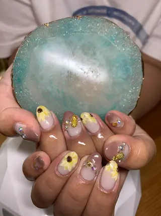 ネイル LAVISH nail salonのネイルデザイン