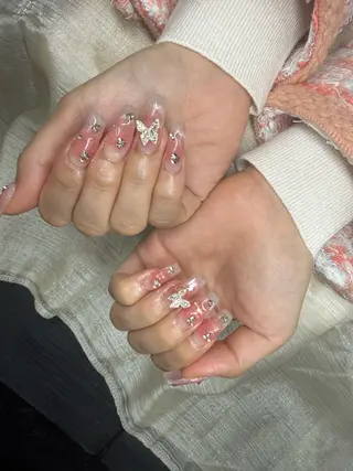 ネイル R nail salon新宿三丁目店所属・R nailのネイルデザイン
