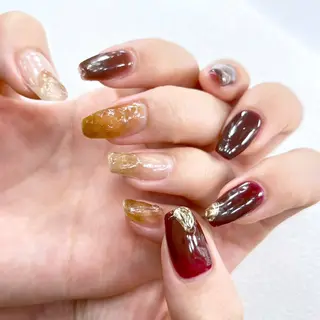 ネイル マハロクーレイ所属・Mahalo Ku’u Leiのネイルデザイン