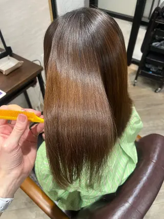 ミディアム パーマ 🫧ぷる艶カラー🫧 Yuubi🦩のヘアスタイル