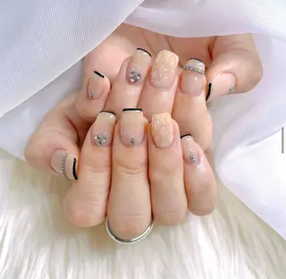 ネイル Sii nail 🤍SAKIのネイルデザイン
