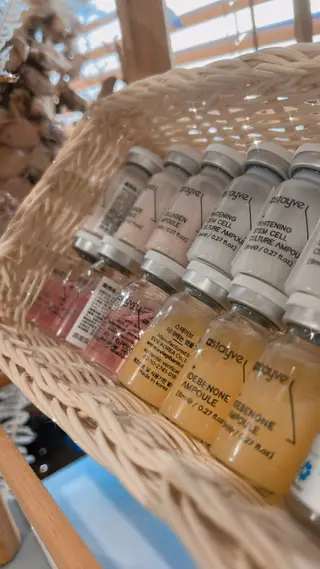 aroma  YURARI所属・韓国艶美人// 毛穴ケア🌹のエステ・リラクイメージ