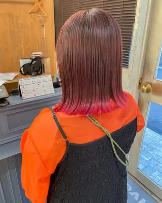 ミディアム カラー ボブ ブリーチ/miinaのヘアスタイル