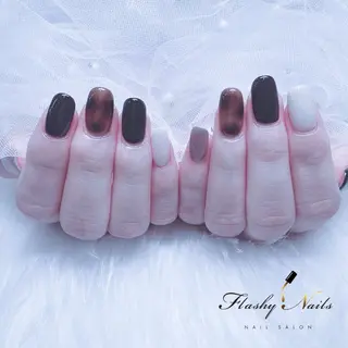 ネイル FlashyNails所属・Flashy Nailsのネイルデザイン